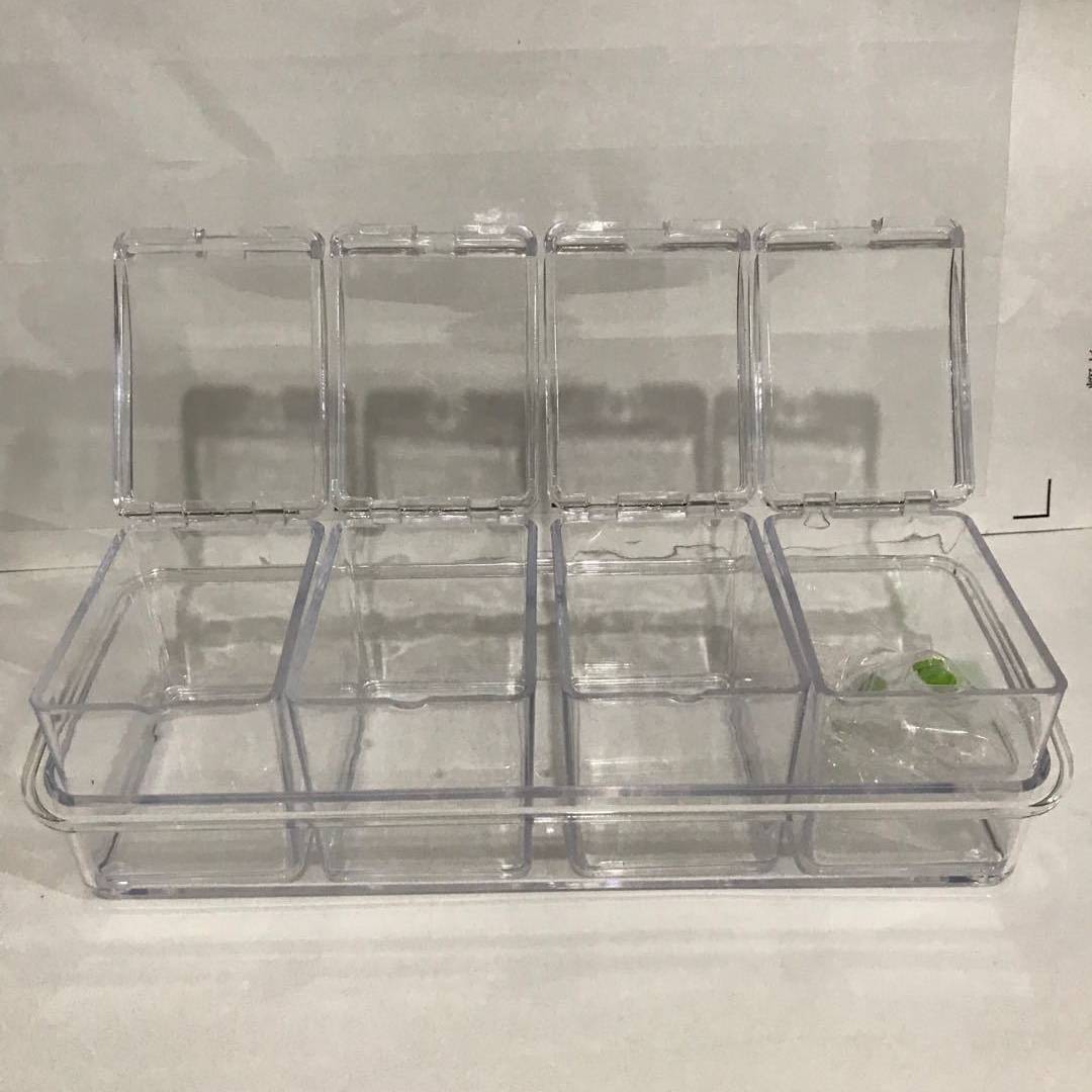 Transparent Acrylic Seasoning Box - 4 Compartments with Spoons, Plastic